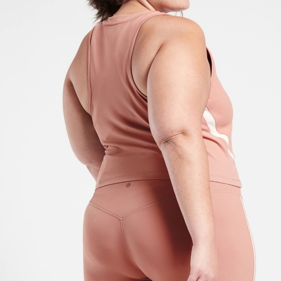 NWT Athleta Shanti Rib Crop Tank - Picture 2 of 13